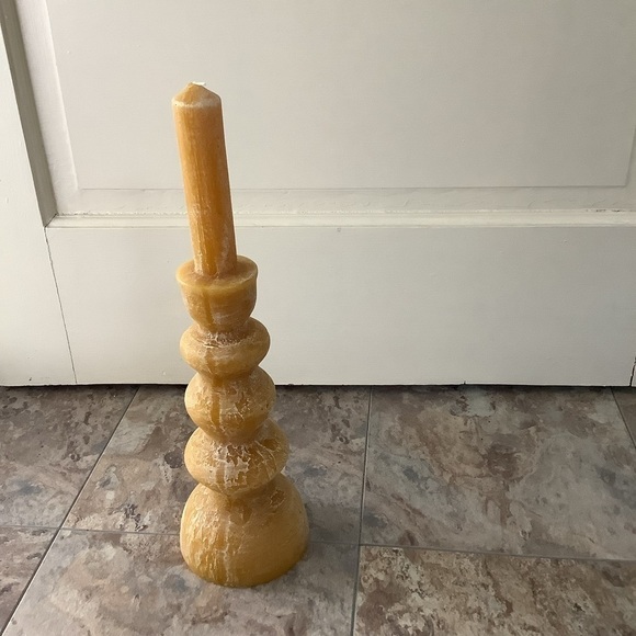 🆕 New Anthropologie Mustard Yellow Pillar Spindle Taper Candle - Picture 7 of 9